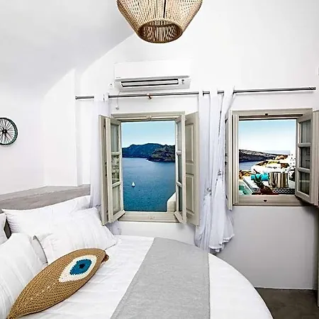Kaleidoscope Cave Hotel 4*